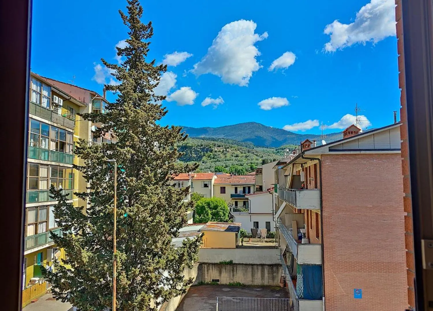 Balcony Room In Florence Metro Area Sesto Fiorentino Itálie